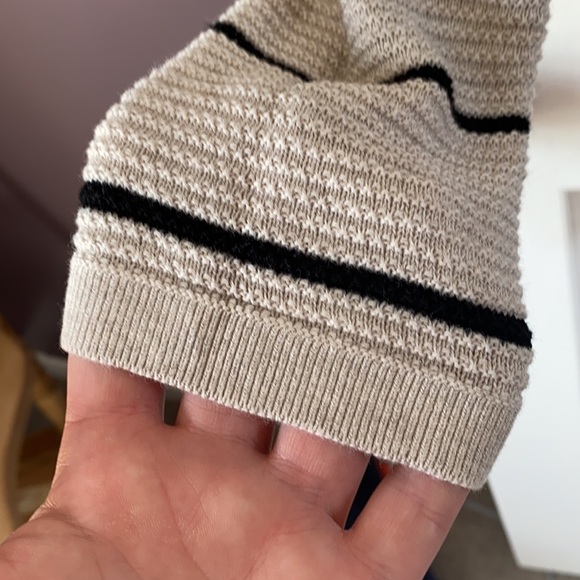 Old navy knit sweater size L - Picture 3 of 4